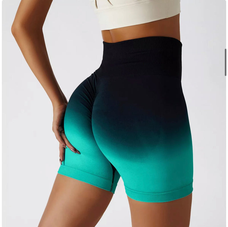 Aurora Scrunch Shorts - XS / Sea Green | LIMITLESS FIT WEAR