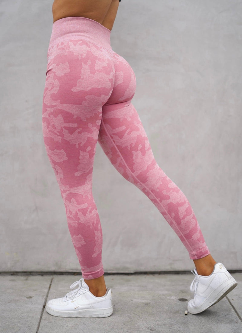 Camo Seamless High Waist Yoga Pink Gym Leggings With Butt Lift And Stretch  Technology Fuchsia Nylon Sports Wear For Gym And Fitness 2206276658356 From  Ozes, $23.8