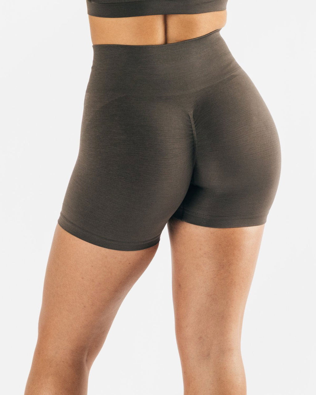 Magnitude Seamless Shorts - Coffee - | LIMITLESS FIT WEAR